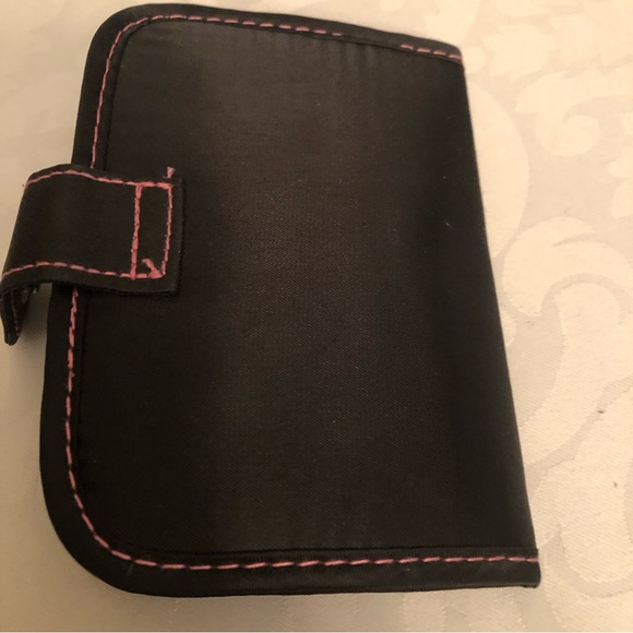 💜 3/$30 Hard Candy 5 piece Travel /Purse Sized Makeup Brushes and Case - Picture 6 of 8